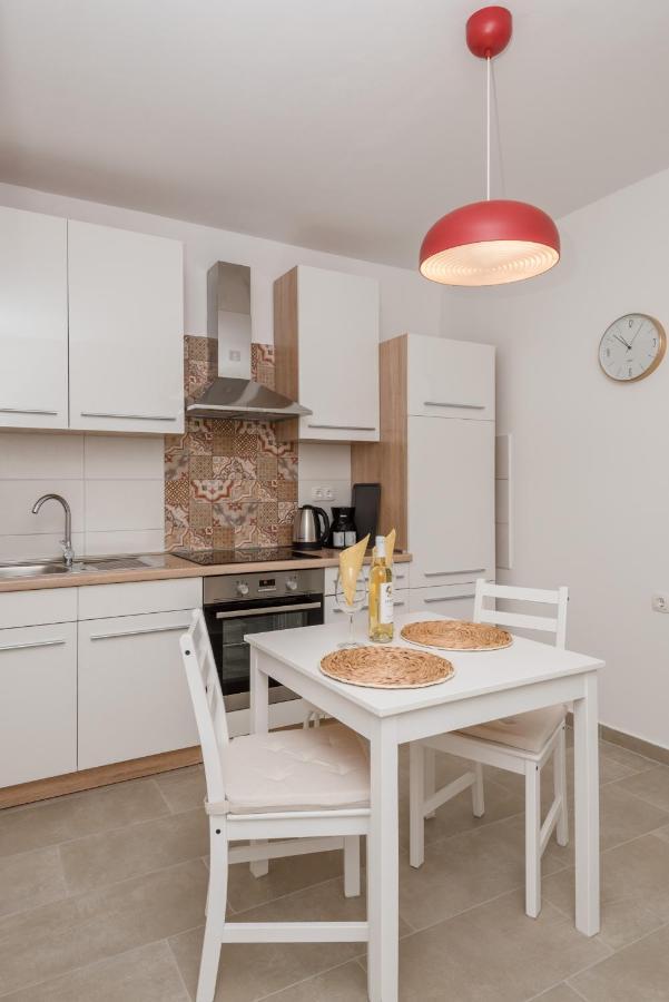 Apartment Angelina Free Public Parking Zadar Eksteriør billede